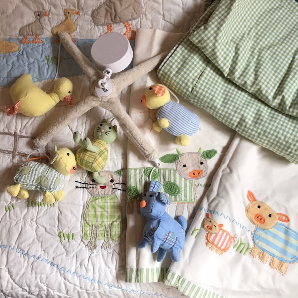 Pottery barn kids crib set